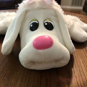 Pound Puppies White Poodle Exclusive 17-Inch Plush.  EUC